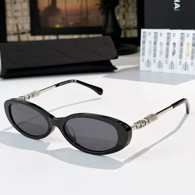 Luxury designer Cat Eye Oval sunglasses for women Exquisite Travel trend men gift Plano glasses Beach shading UV protection polarized with box nice - 5 of 7