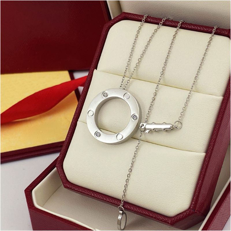 Luxury Designer Necklace Diamond Screw Love Necklaces For Men Cool Aesthetic Double Hoop Cjeweler Chains Woman Pendant Necklaces Ladies jewlery designer for women - 6 of 7