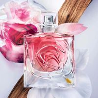 Rose Extraordinaire