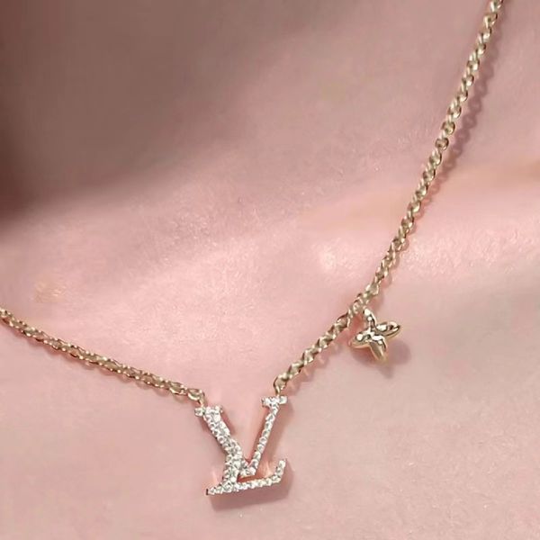 Designer Gold For Women Pendant Necklace Elegant L Necklaces High Quality Wedding Jewellery Letters Jewelry Party Gift Necklace Chain 00B4 - Jewelry - menswatches1cool